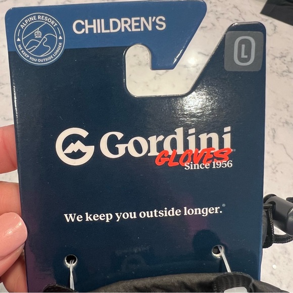 Gordini’s NWT Childrens Gloves (size L) - Picture 2 of 3